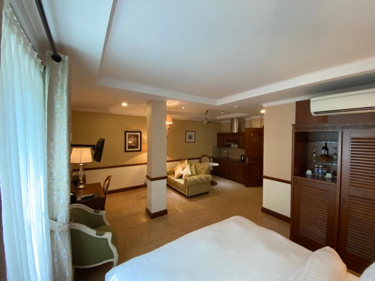 Central Hotel & Residences Swimming Pool Bandar Ho Chi Minh Luaran gambar